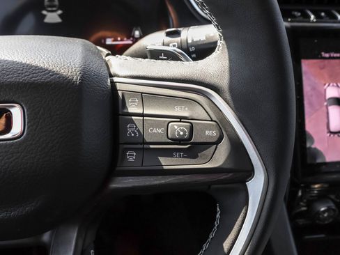 New 2025 Jeep Grand Cherokee Limited w/ Luxury Tech Group II image 27