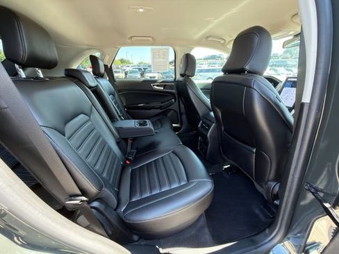 Used 2024 Ford Edge SEL w/ Convenience Package AWD/4WD image 10