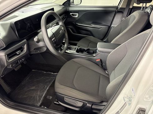 New 2026 Kia K4 FWD image 20