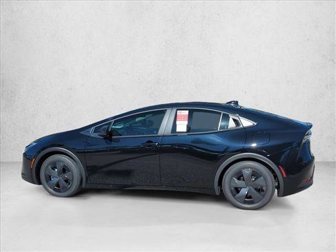 New 2026 Toyota Prius Plug-In Hybrid image 8