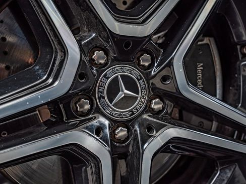 Certified 2025 Mercedes-Benz GLE 580 4MATIC image 11