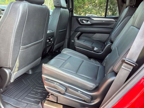 Used 2024 Chevrolet Tahoe RST w/ Luxury Package AWD/4WD image 11