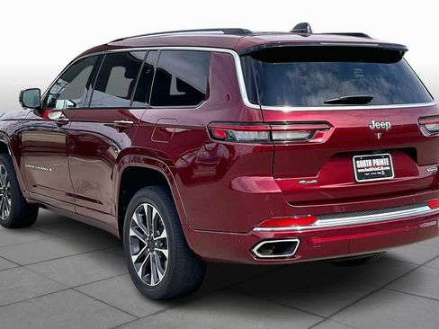 Used 2023 Jeep Grand Cherokee L Overland image 11