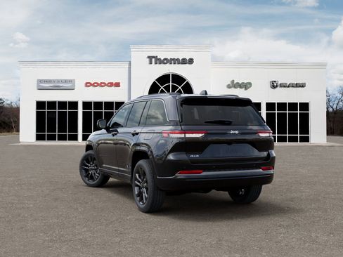 New 2026 Jeep Grand Cherokee Limited AWD/4WD image 3
