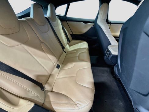 Used 2016 Tesla Model S 75 RWD image 15