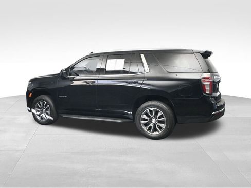 Used 2021 Chevrolet Tahoe LT w/ LT Signature Package RWD image 3