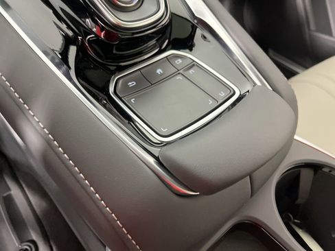 New 2026 Acura RDX SH-AWD image 33