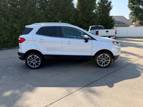 Used 2018 Ford EcoSport Titanium AWD/4WD image 31