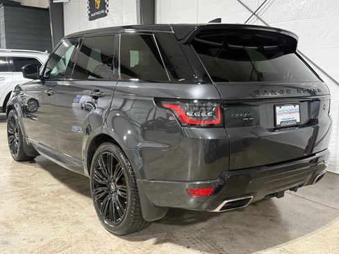 Used 2020 Land Rover Range Rover Sport HSE Dynamic image 3
