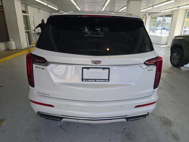 Used 2020 Cadillac XT6 Premium Luxury FWD image 4