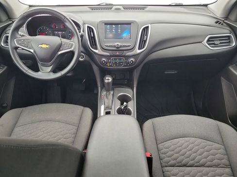 Used 2018 Chevrolet Equinox LT image 12