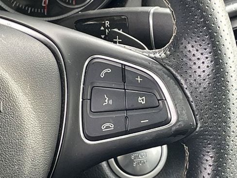 Used 2018 Mercedes-Benz CLA 250 image 13