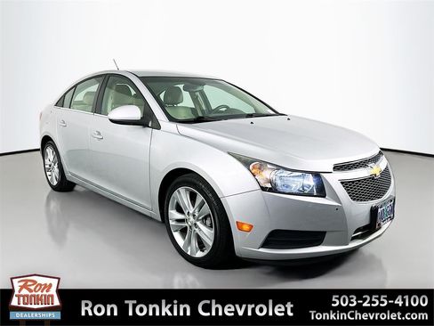Used 2011 Chevrolet Cruze LTZ image 1