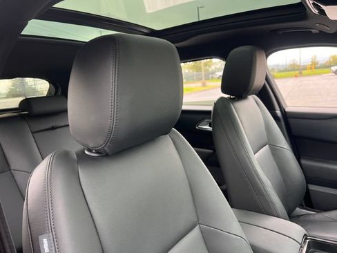 Used 2026 Land Rover Range Rover Velar Dynamic SE AWD/4WD image 37