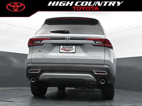 New 2026 Toyota Grand Highlander AWD Hybrid image 40