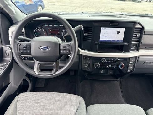 Used 2025 Ford F250 XLT w/ Snow Plow Prep Package image 13