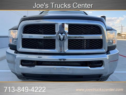Used 2017 RAM 3500 Tradesman w/ Chrome Appearance Group image 37