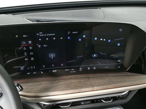 New 2025 Audi Q5 Premium image 12