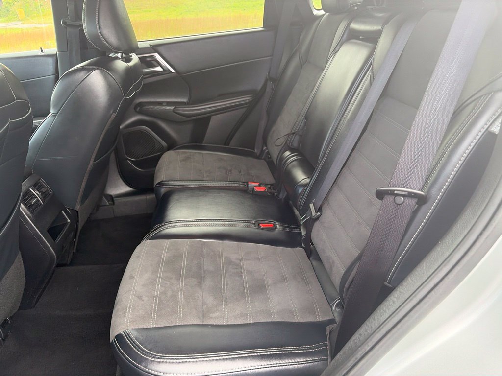 Used 2024 Mitsubishi Outlander SE Black Edition AWD/4WD image 31