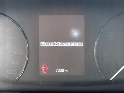 Used 2025 RAM ProMaster 2500 w/ Convenience Group FWD image 23