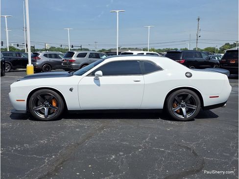 Used 2022 Dodge Challenger SRT Hellcat Redeye RWD image 25