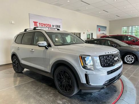 Used 2022 Kia Telluride SX w/ Nightfall Edition Package AWD/4WD image 1