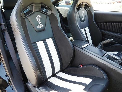 Used 2014 Ford Mustang Shelby GT500 w/ Equipment Group 821A RWD image 54