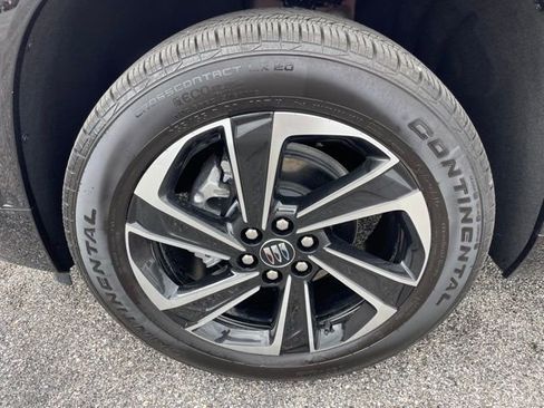 Used 2026 Buick Enclave Sport Touring w/ Super Cruise Package image 48