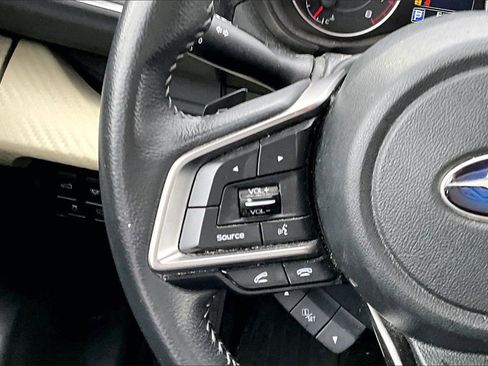 Used 2020 Subaru Ascent Premium w/ Convenience Package image 20