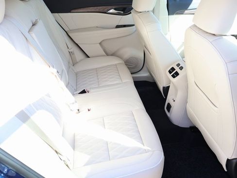 Certified 2023 Buick Envision Avenir image 14