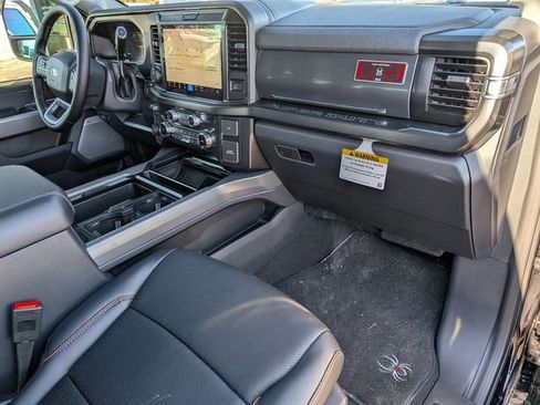 New 2026 Ford F250 Lariat w/ Black Appearance Package image 32