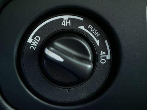 New 2026 Nissan Frontier SV image 33