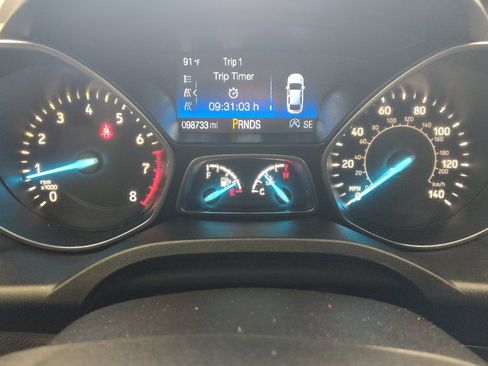 Used 2019 Ford Escape Titanium FWD image 23