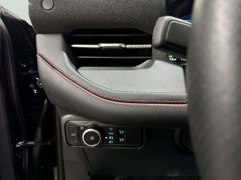 Used 2025 Ford Explorer ST-Line w/ Premium Package RWD image 47
