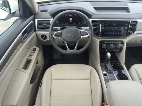 Used 2021 Volkswagen Atlas SEL FWD image 13