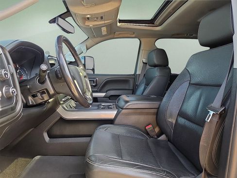 Used 2018 Chevrolet Silverado 2500 LTZ w/ Duramax Plus Package image 14