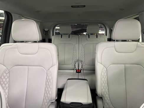 Used 2022 Jeep Grand Cherokee L Summit w/ Advanced Protech Group IV image 23