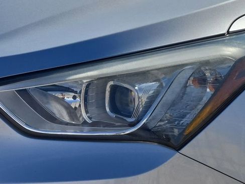 Used 2016 Hyundai Santa Fe Sport image 8