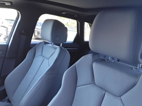 Certified 2025 Audi Q3 2.0T Premium w/ Convenience Package image 14