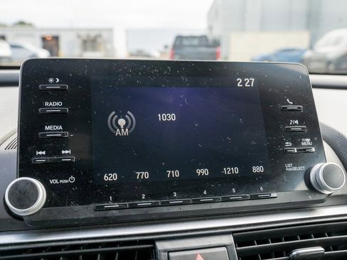 Used 2020 Honda Accord LX image 12