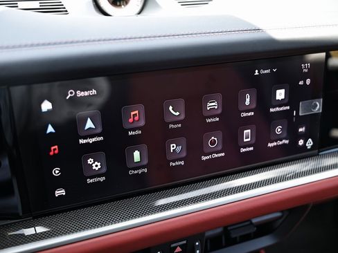 New 2025 Porsche Cayenne Turbo image 40