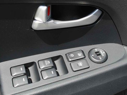 Used 2015 Kia Sportage LX AWD/4WD image 11