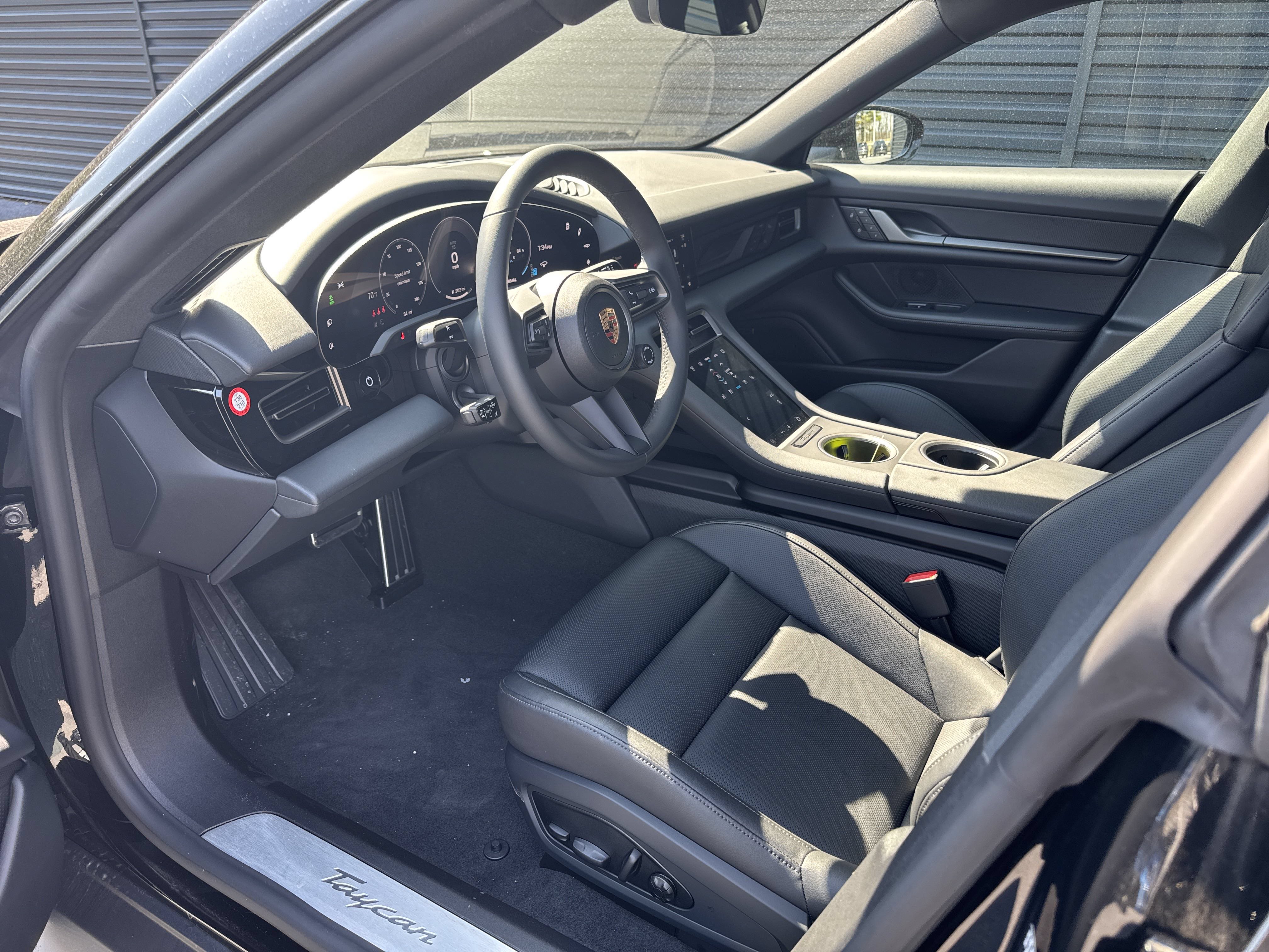 Certified 2025 Porsche Taycan w/ Premium Package RWD image 33