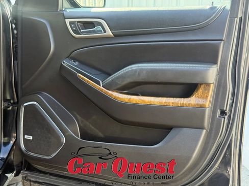 Used 2017 GMC Yukon XL Denali w/ Open Road Package AWD/4WD image 25