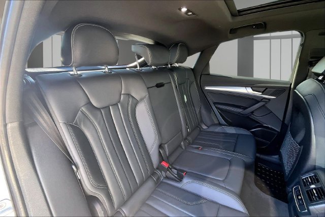 Certified 2024 Audi Q5 2.0T Premium Plus w/ Premium Plus Package AWD/4WD image 25