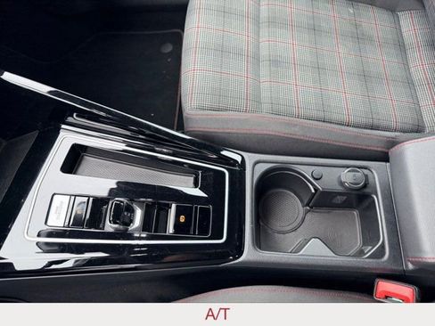 Used 2024 Volkswagen GTI S image 17
