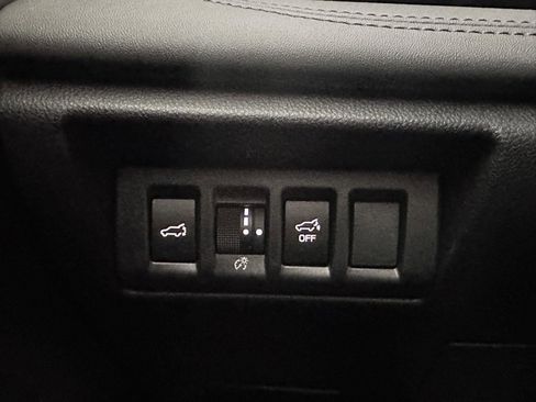 Used 2025 Subaru Outback Wilderness AWD/4WD image 10