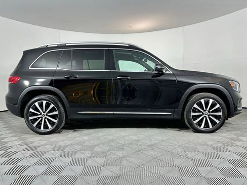 Used 2022 Mercedes-Benz GLB 250 4MATIC image 28
