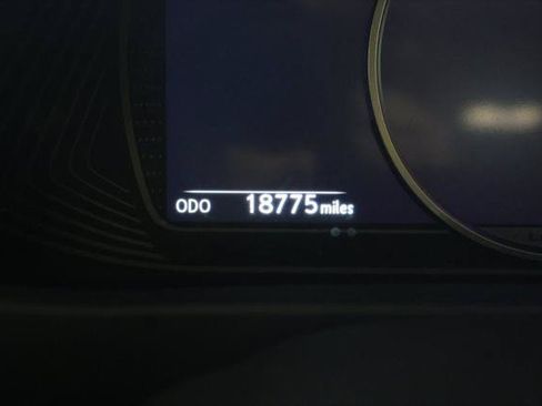 Certified 2020 Lexus UX 250h w/ Cold Area Package AWD/4WD image 17