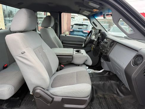 Used 2016 Ford F250 XL w/ XL Value Package image 24